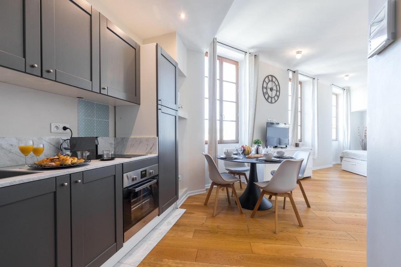 شقة Gorgeous 1 Bdr With Gardens View In The Old Town نيس المظهر الخارجي الصورة