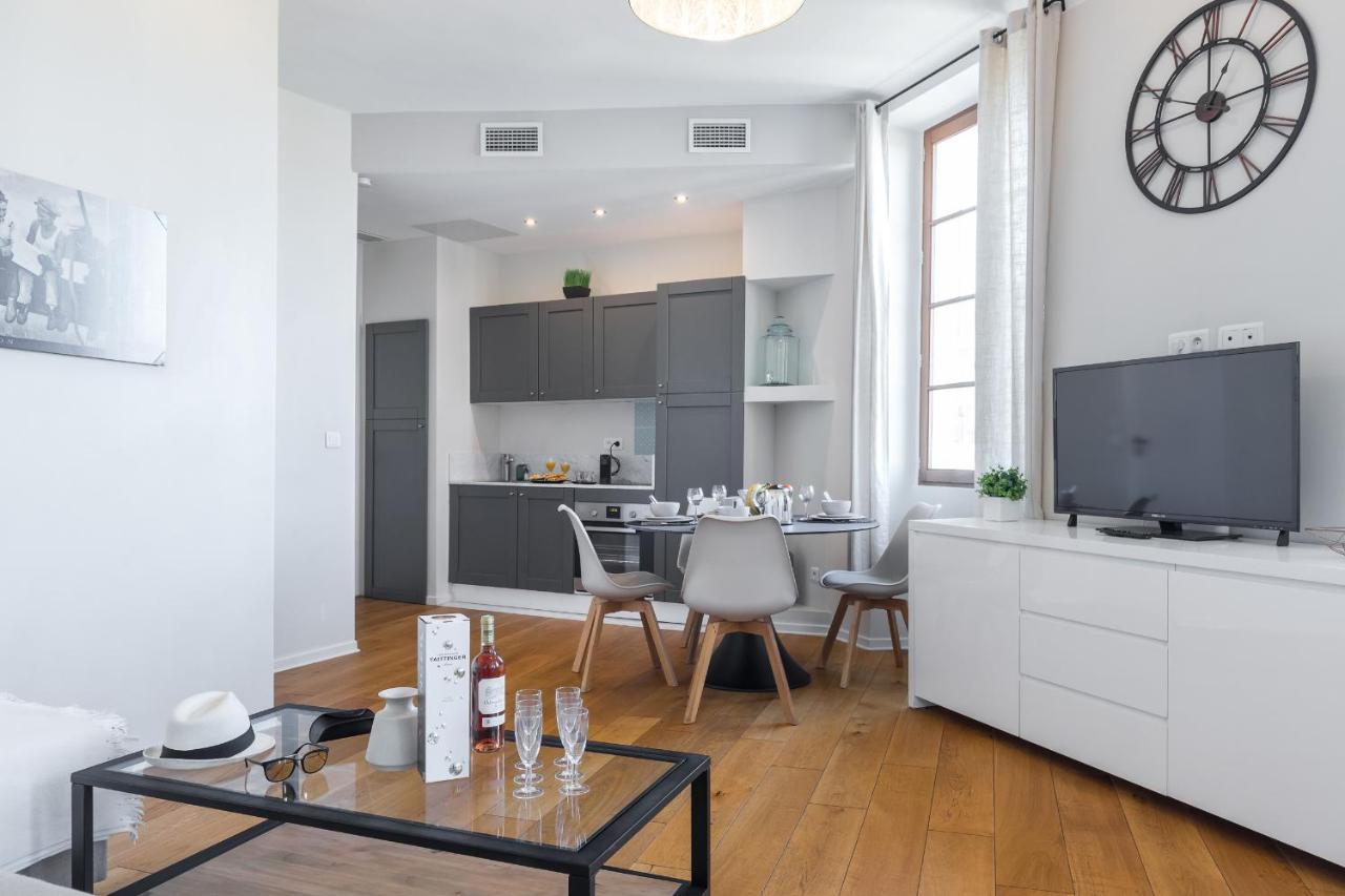 شقة Gorgeous 1 Bdr With Gardens View In The Old Town نيس المظهر الخارجي الصورة